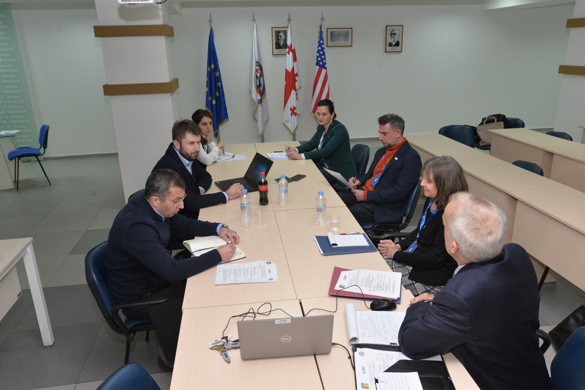 A working meeting was held with American colleagues regarding the practice of evaluating the impact of recommendations